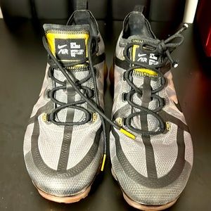 Nike air VaporMax 2019 Mens size 10